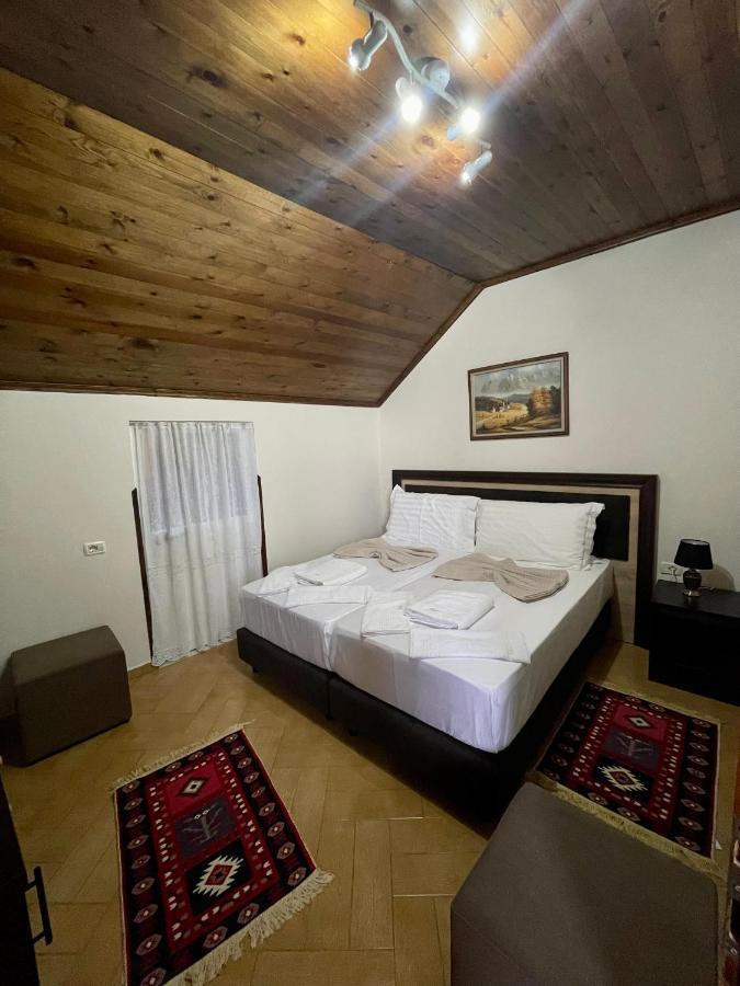 --hotel Deal-- With Castle View