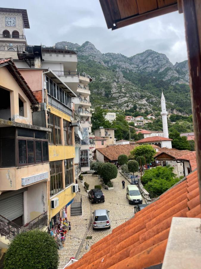 --hotel Deal-- With Castle View