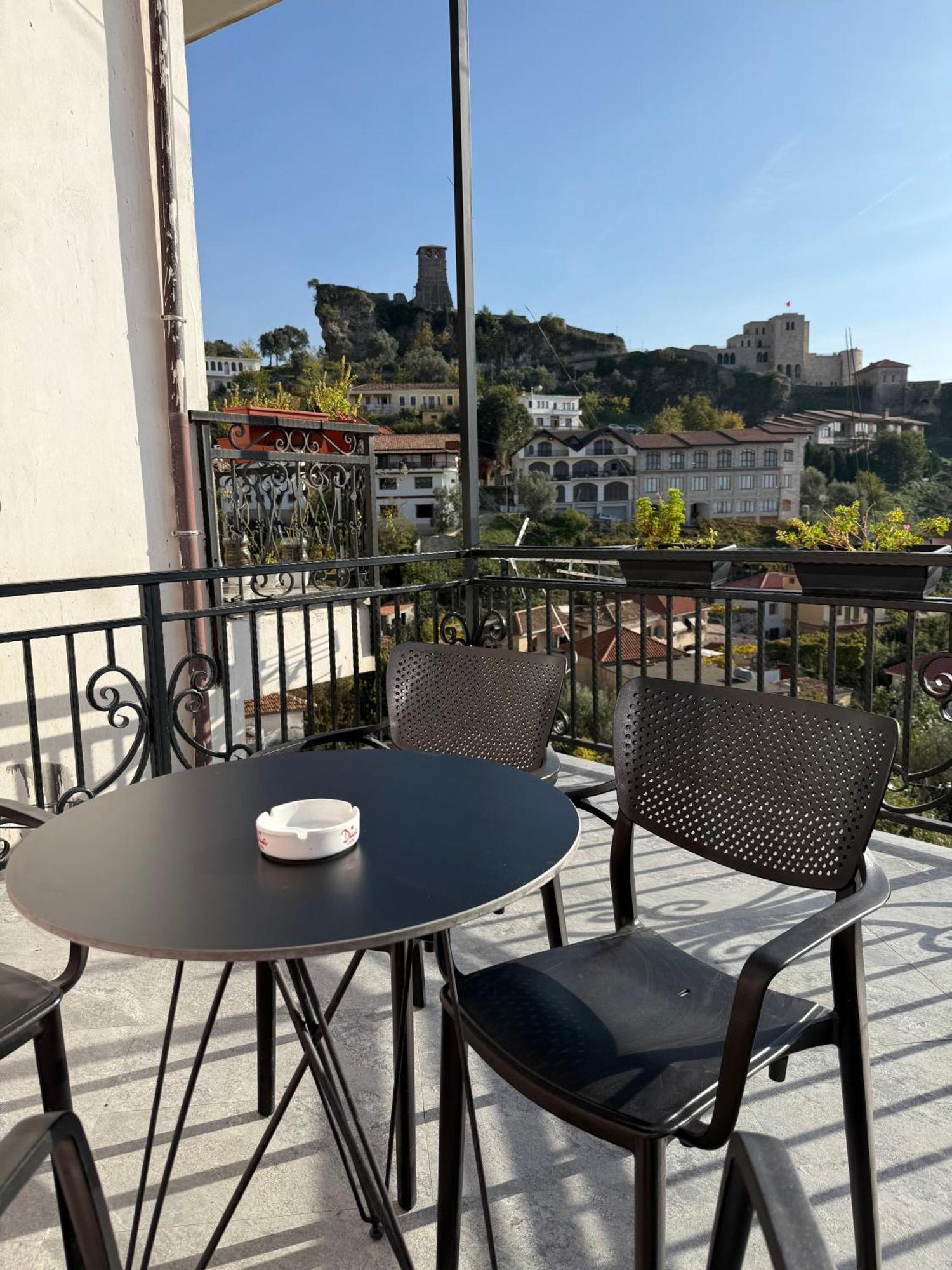 Hotel --hotel Deal-- With Castle View 3*