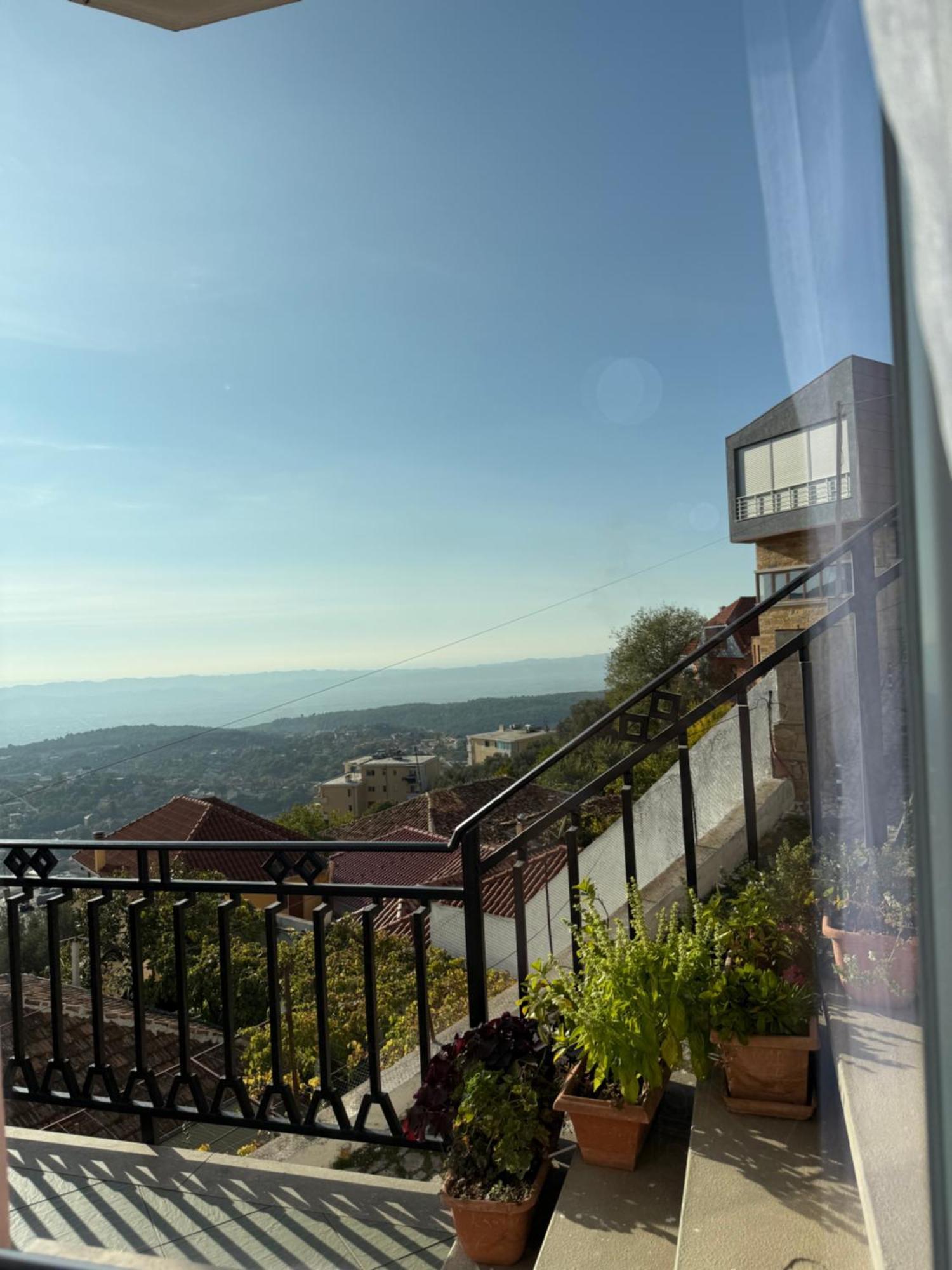 --hotel Deal-- With Castle View 3*